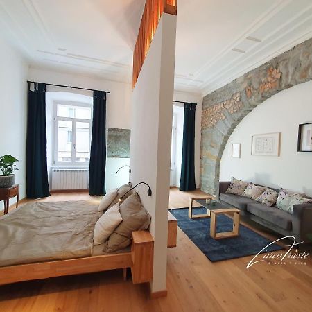 Larco Trieste Studio Living 3 Экстерьер фото